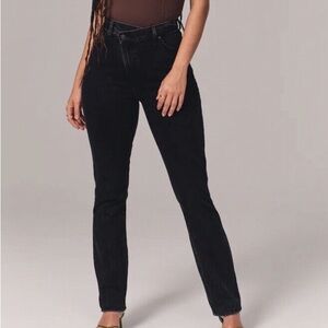 Abercrombie and Fitch 90’s Slim Straight Ultra High Rise Jeans
